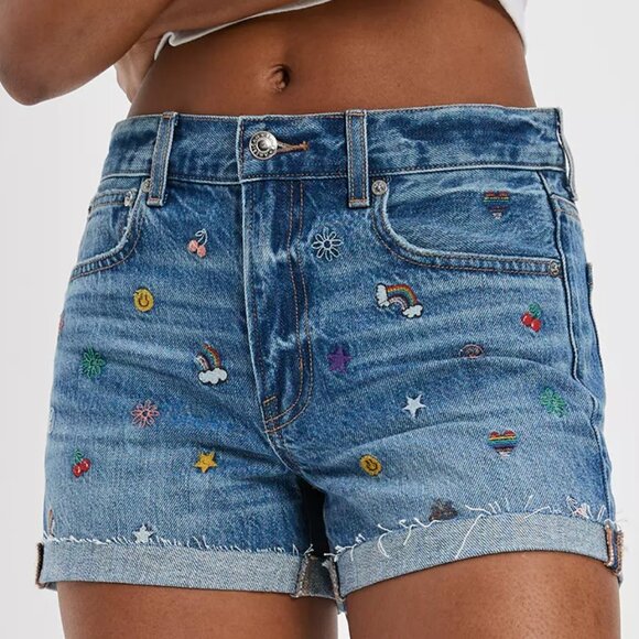 American Eagle AE Rainbow Embroidered 90's Boyfriend Pride Denim Shorts Sz 4 - Picture 2 of 8
